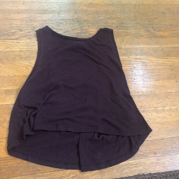 Sweaty Betty Tops - Sweaty Betty burgundy crop tank S